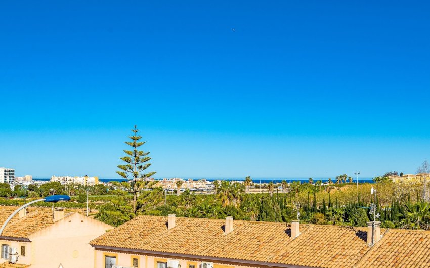 Herverkoop - Villa -
Torrevieja - Costa Blanca