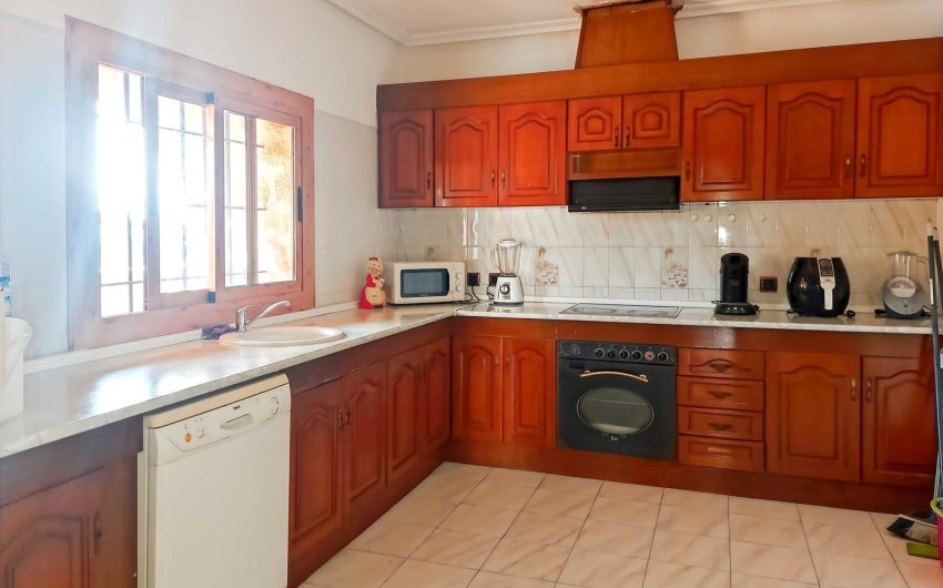 Herverkoop - Villa -
Torrevieja - Costa Blanca