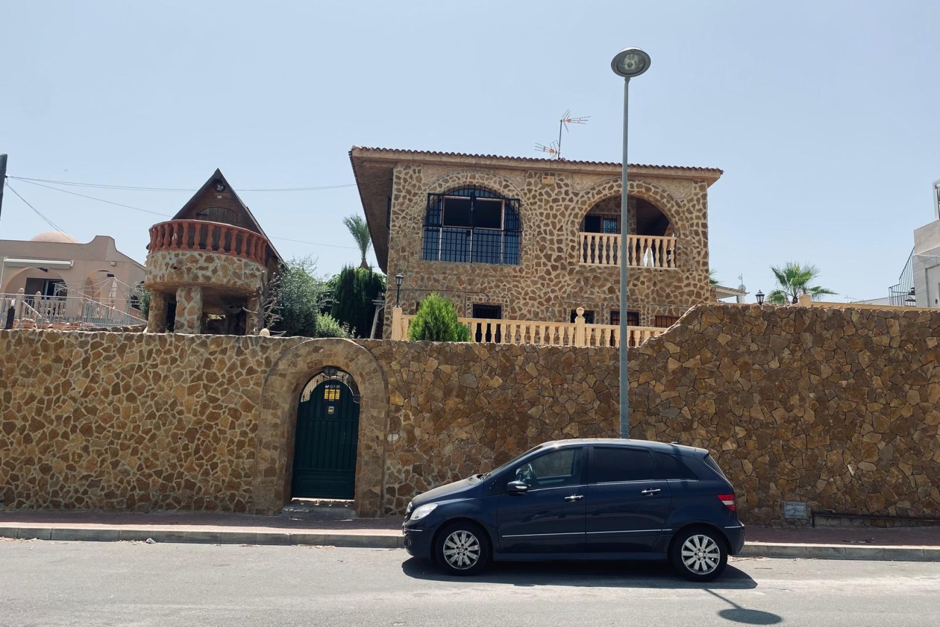 Herverkoop - Villa -
Torrevieja - Costa Blanca