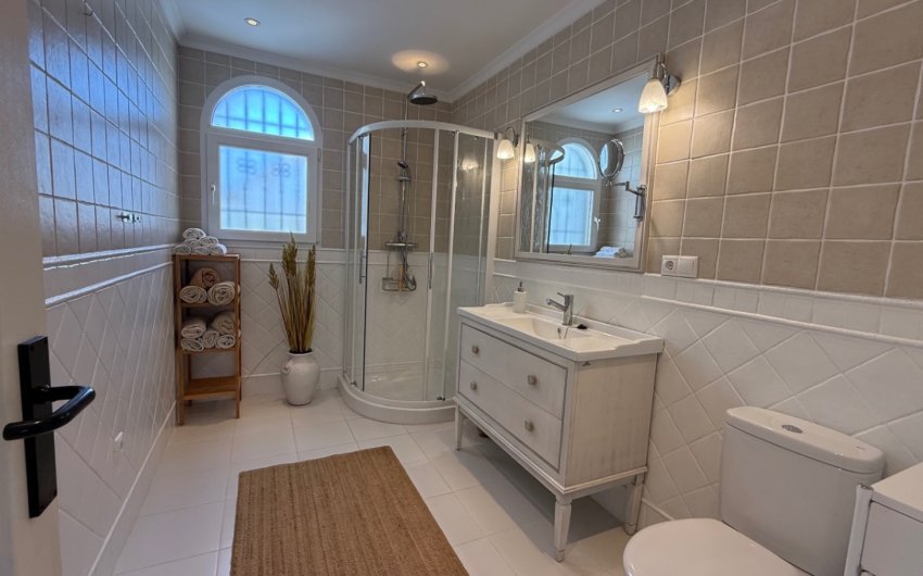 Herverkoop - Villa -
Torrevieja - Costa Blanca