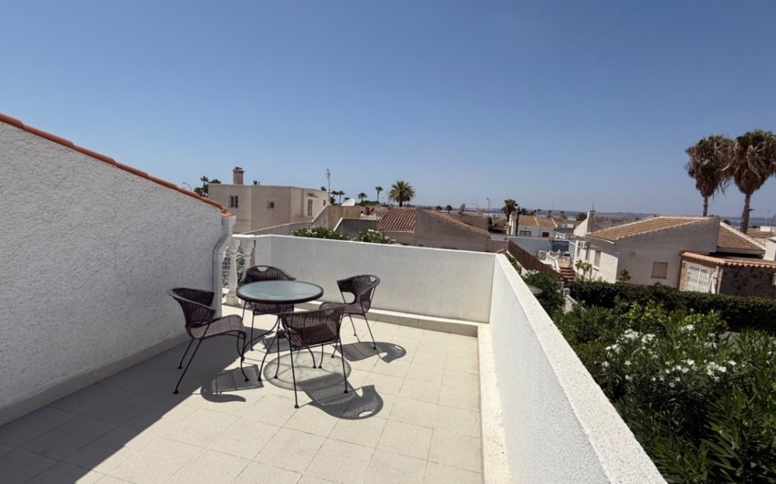 Herverkoop - Villa -
Torrevieja - Costa Blanca