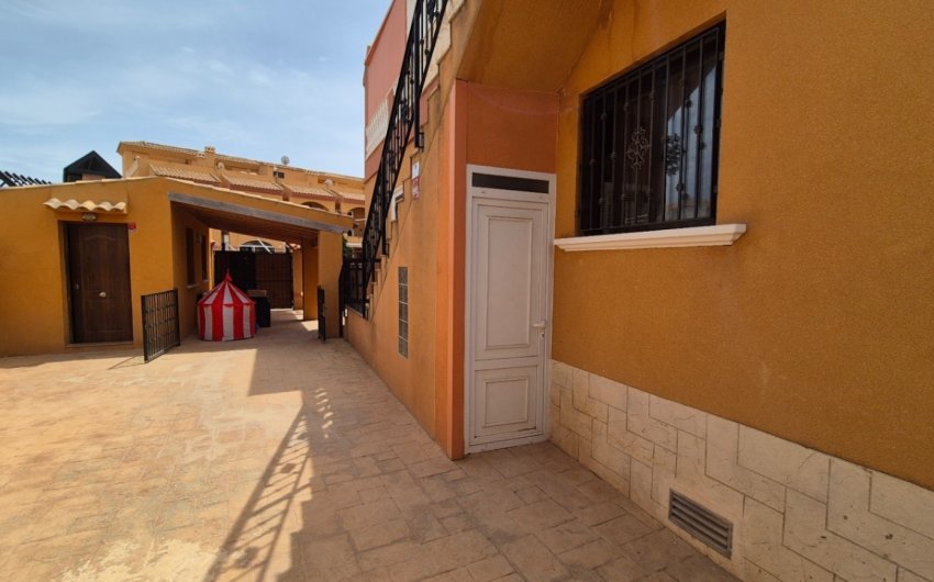 Herverkoop - Villa -
Torrevieja - Costa Blanca
