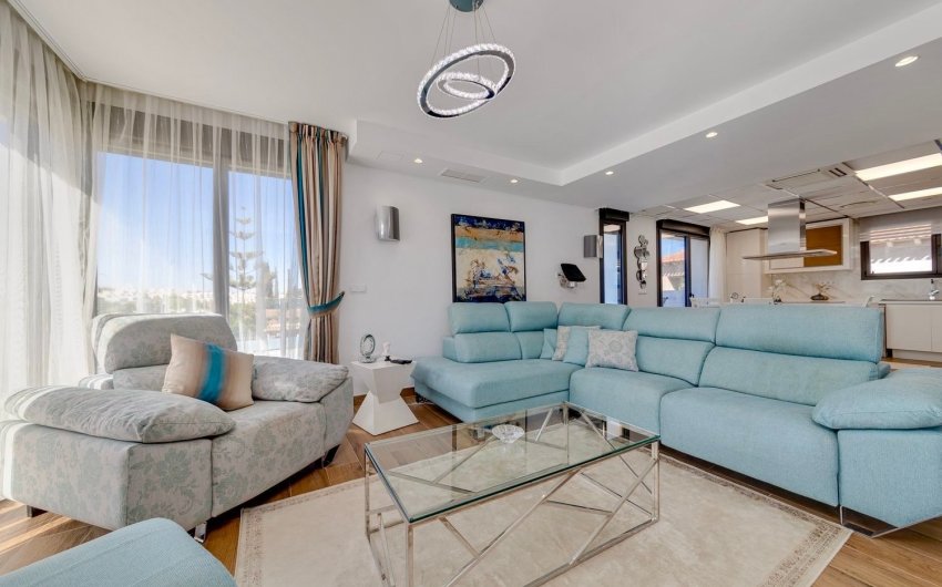 Herverkoop - Villa -
Torrevieja - Costa Blanca