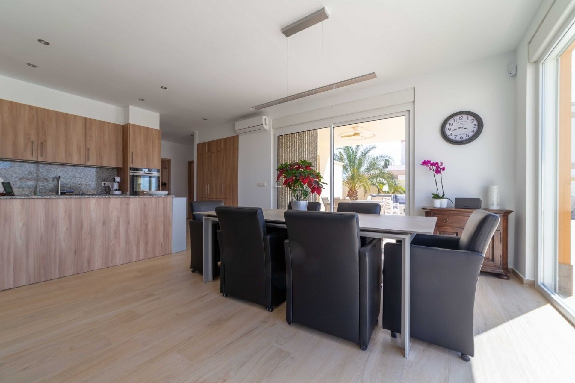 Herverkoop - Villa -
Torrevieja - Costa Blanca