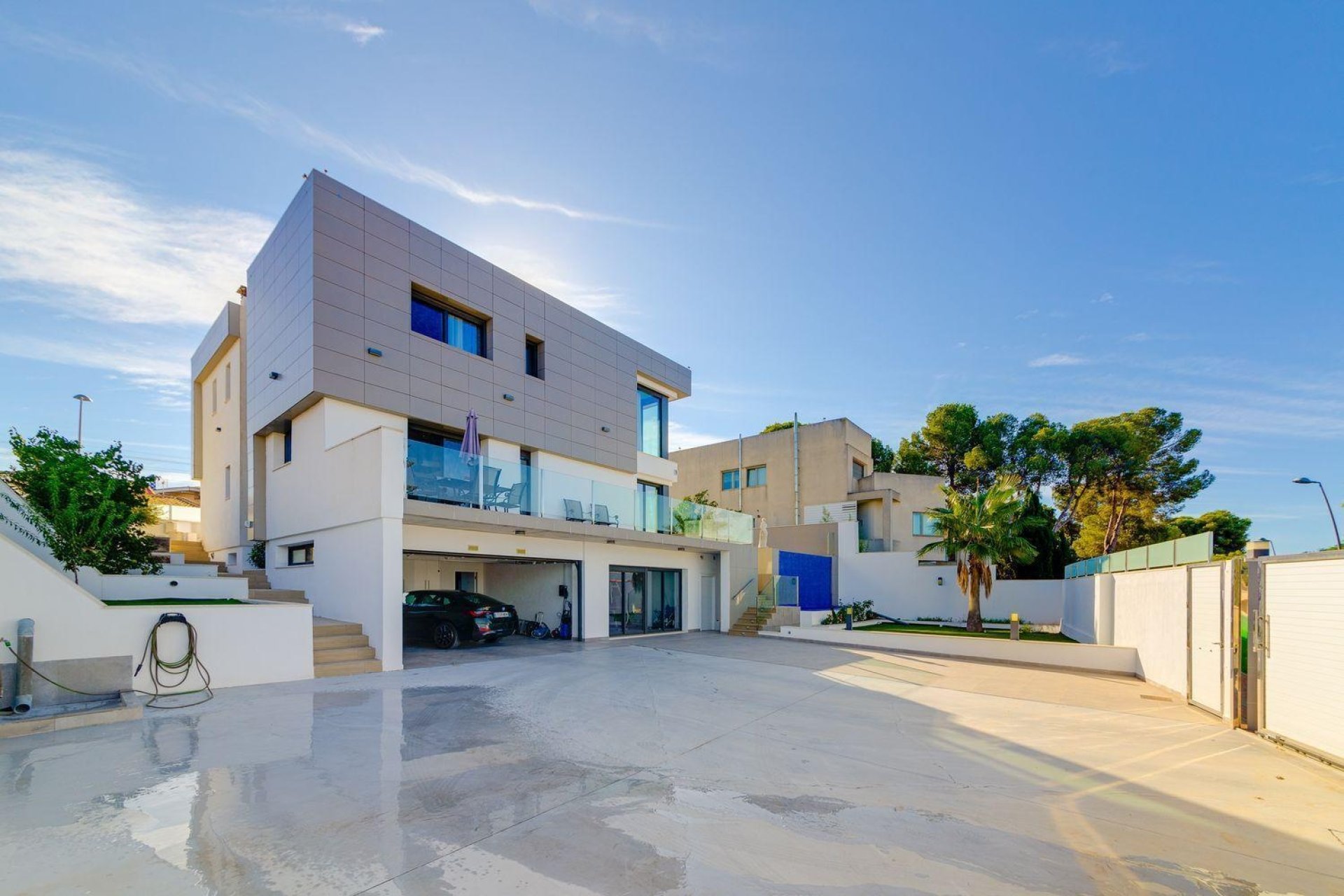 Herverkoop - Villa -
Torrevieja - Costa Blanca