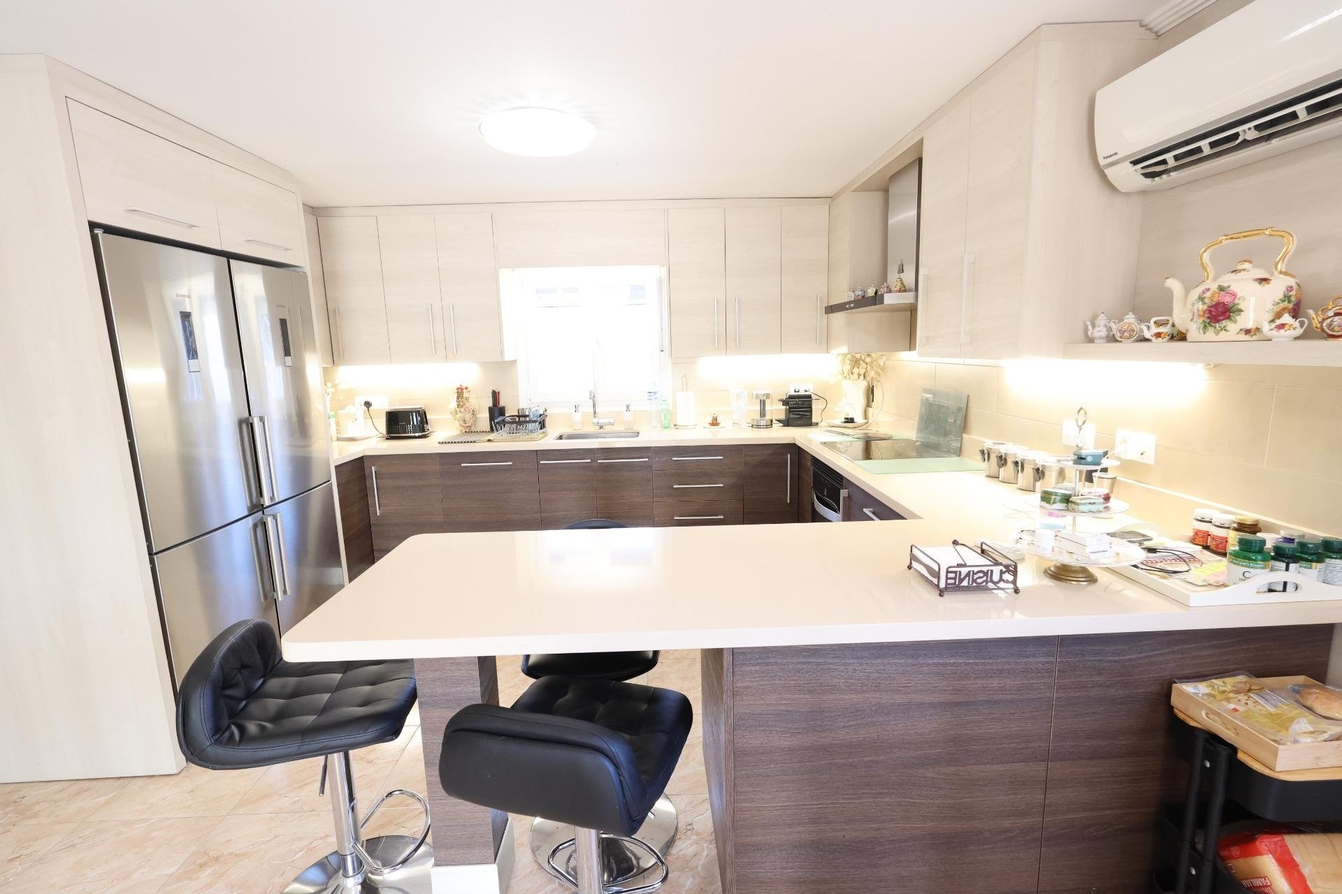 Herverkoop - Villa -
Torrevieja - Costa Blanca