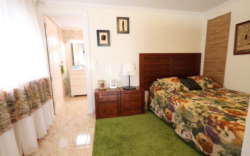 Herverkoop - Villa -
Torrevieja - Costa Blanca