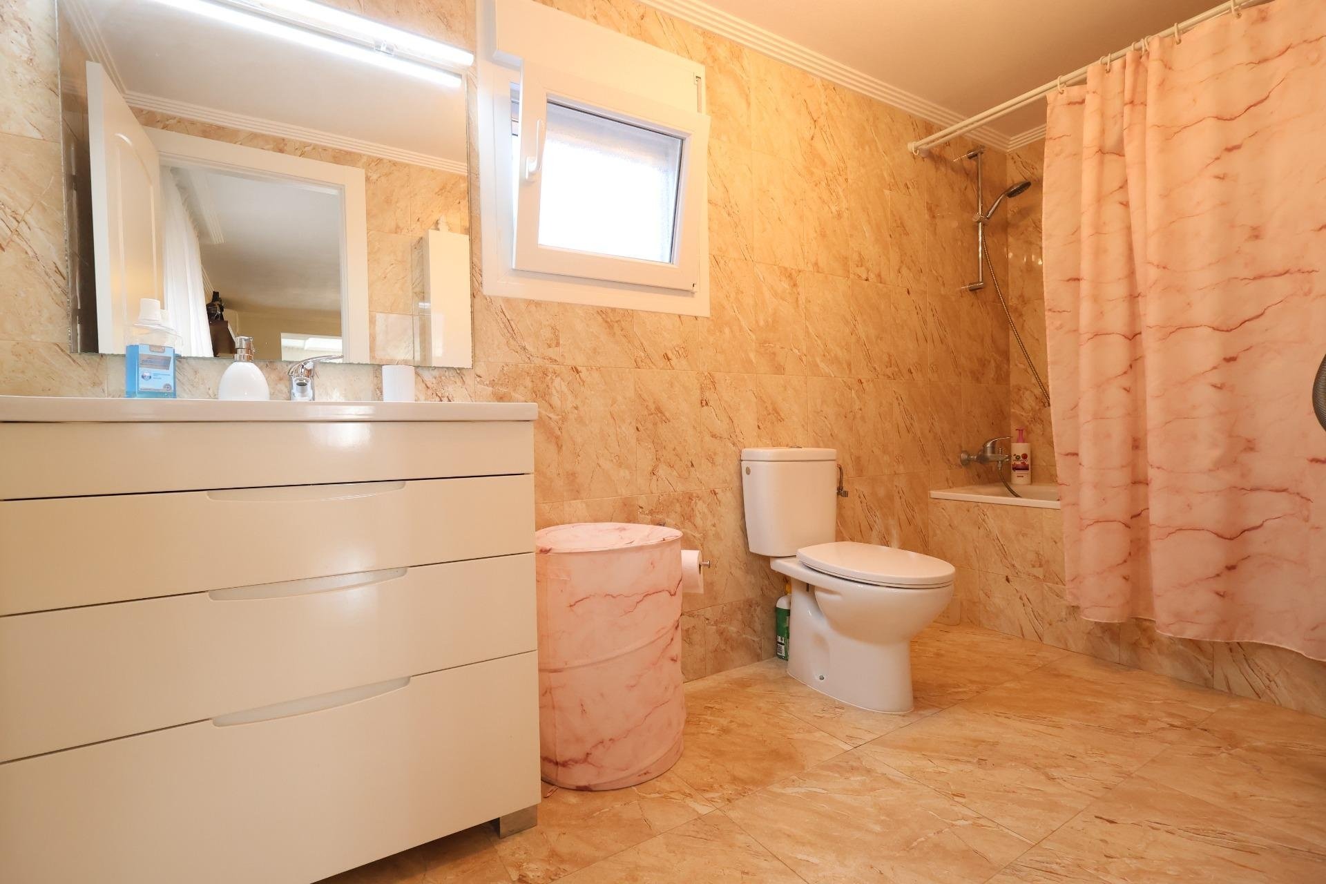 Herverkoop - Villa -
Torrevieja - Costa Blanca