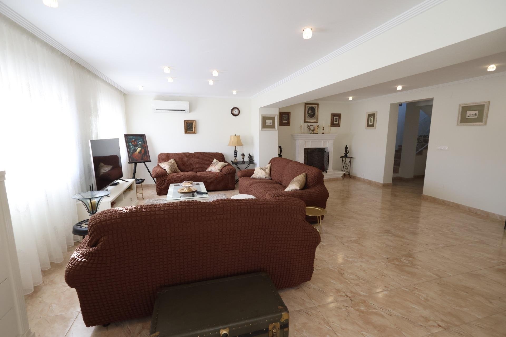 Herverkoop - Villa -
Torrevieja - Costa Blanca