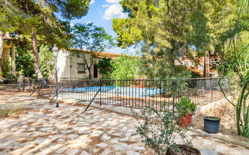 Herverkoop - Villa -
Torrevieja - Costa Blanca