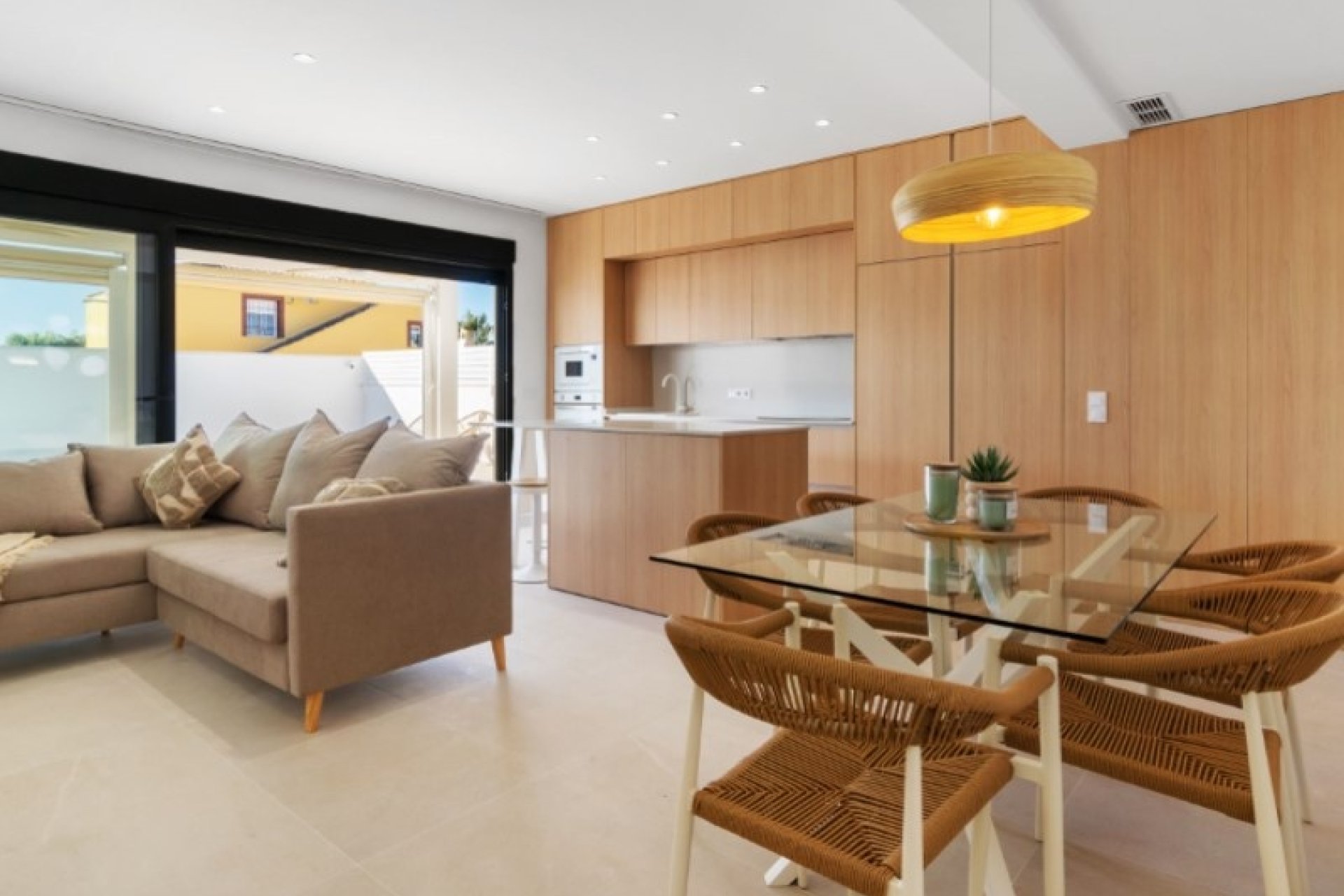 Herverkoop - Villa -
Torrevieja - Costa Blanca