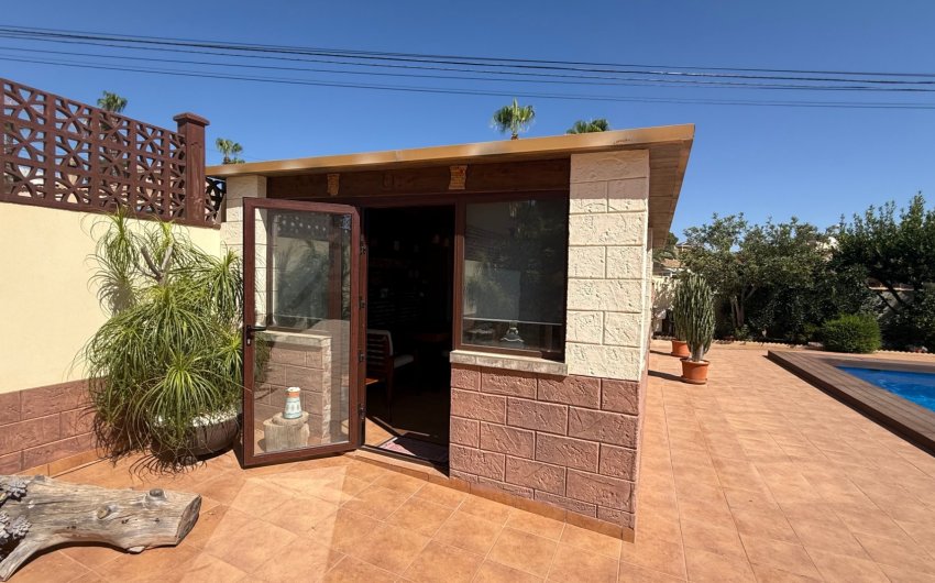 Herverkoop - Villa -
Torrevieja - Costa Blanca