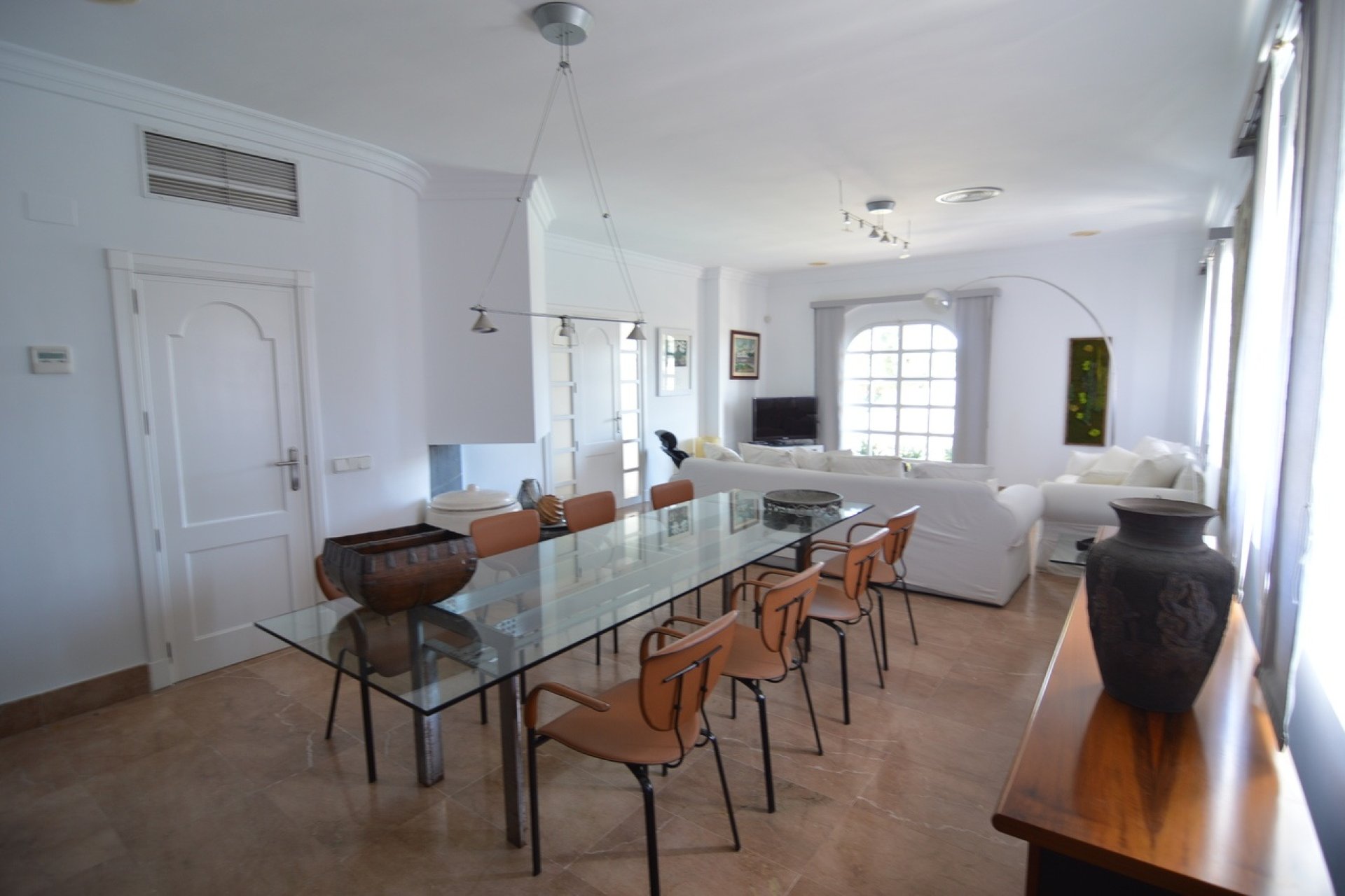 Herverkoop - Villa -
Torrevieja - Costa Blanca