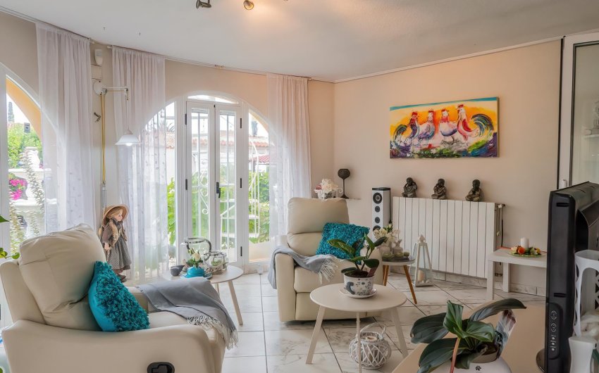 Herverkoop - Villa -
Torrevieja - Costa Blanca
