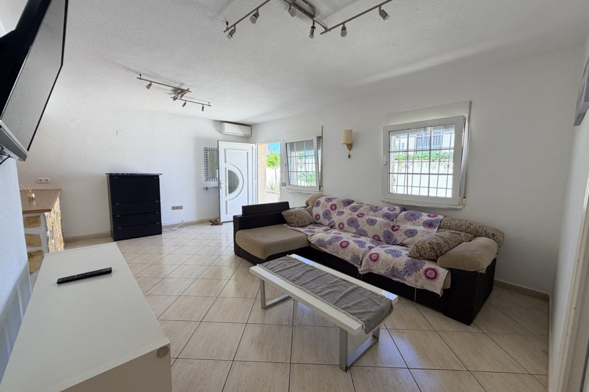 Herverkoop - Villa -
Torrevieja - Costa Blanca