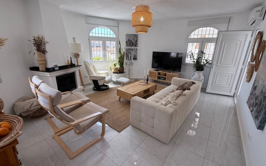 Herverkoop - Villa -
Torrevieja - Costa Blanca