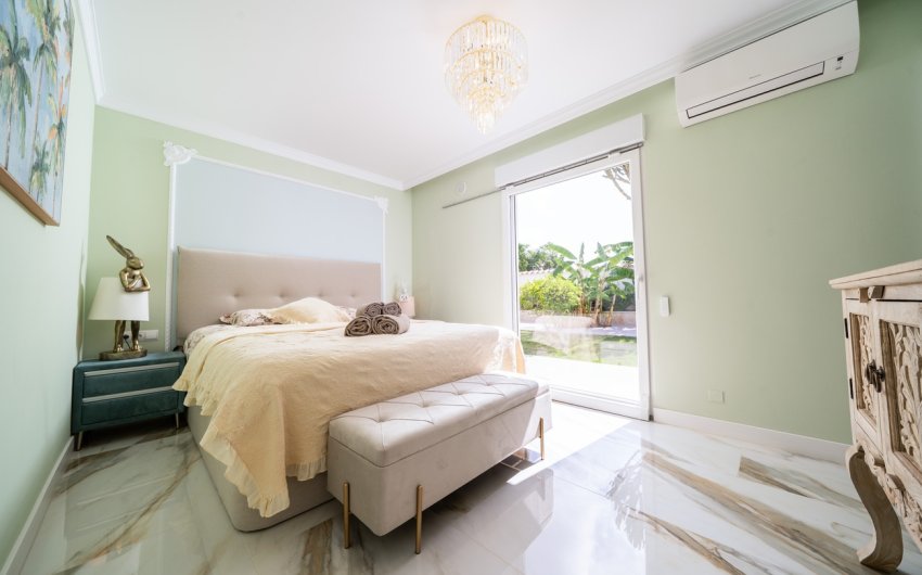 Herverkoop - Villa -
Torrevieja - Costa Blanca