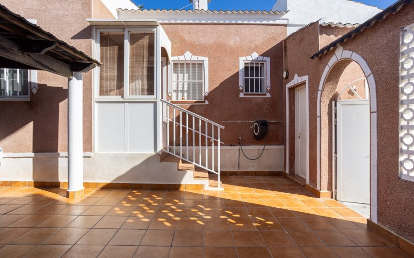 Herverkoop - Villa -
Torrevieja - Costa Blanca