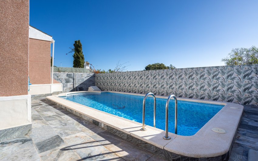 Herverkoop - Villa -
Torrevieja - Costa Blanca