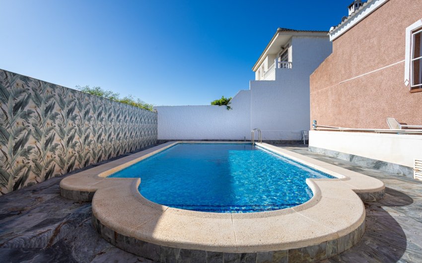Herverkoop - Villa -
Torrevieja - Costa Blanca