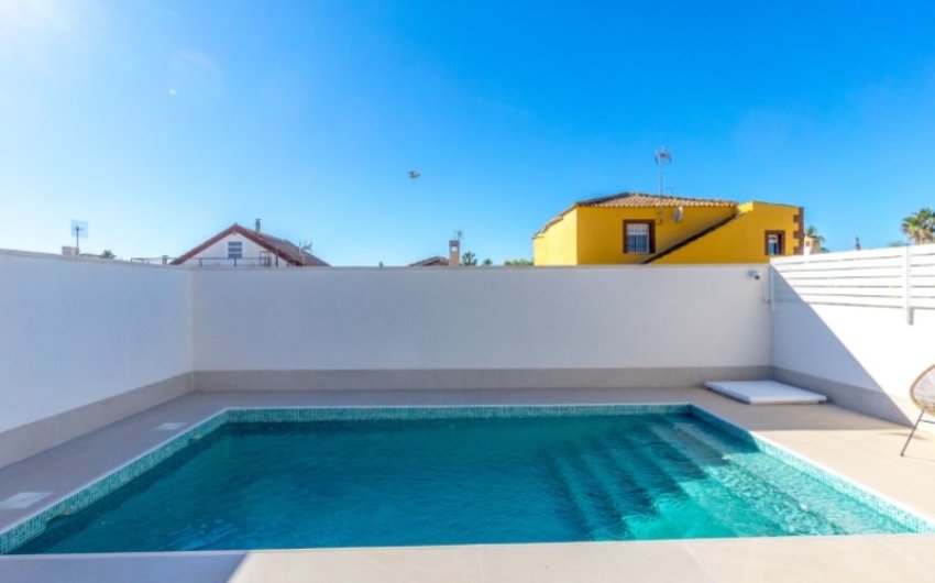 Herverkoop - Villa -
Torrevieja - Costa Blanca