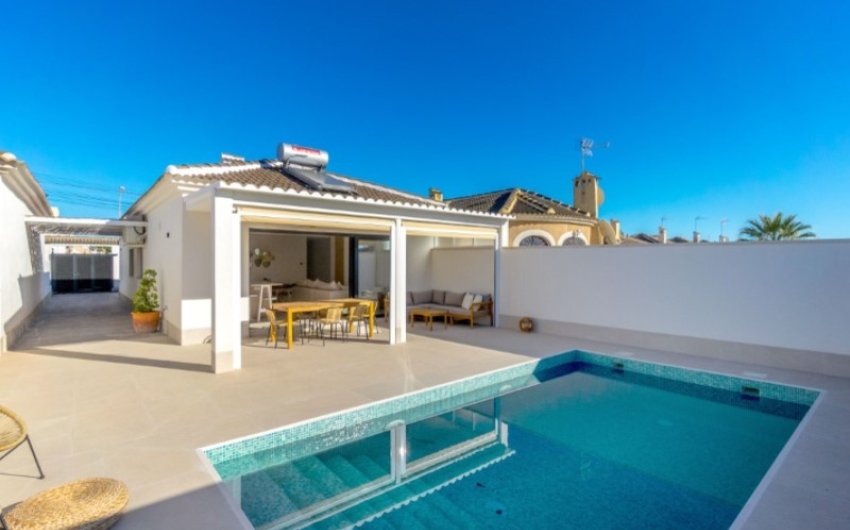 Herverkoop - Villa -
Torrevieja - Costa Blanca
