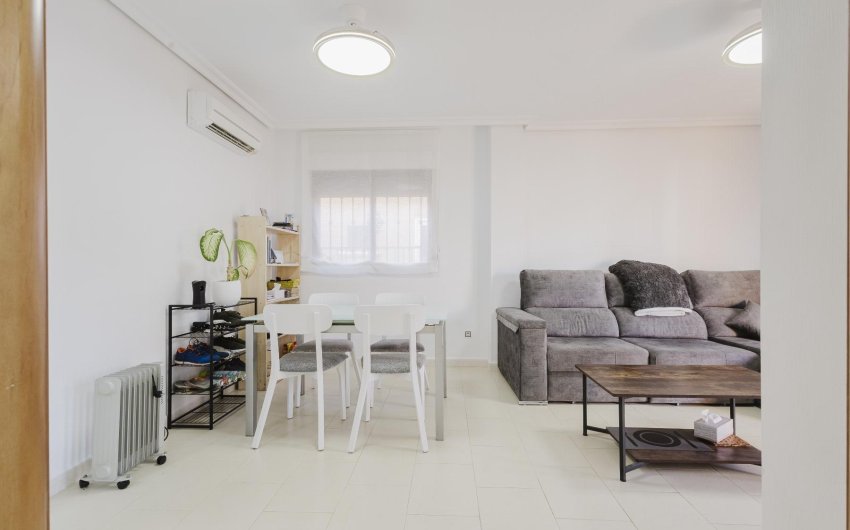 Herverkoop - Villa -
Torrevieja - Costa Blanca