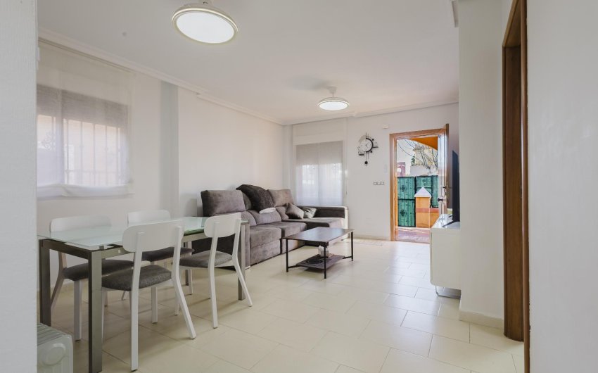 Herverkoop - Villa -
Torrevieja - Costa Blanca
