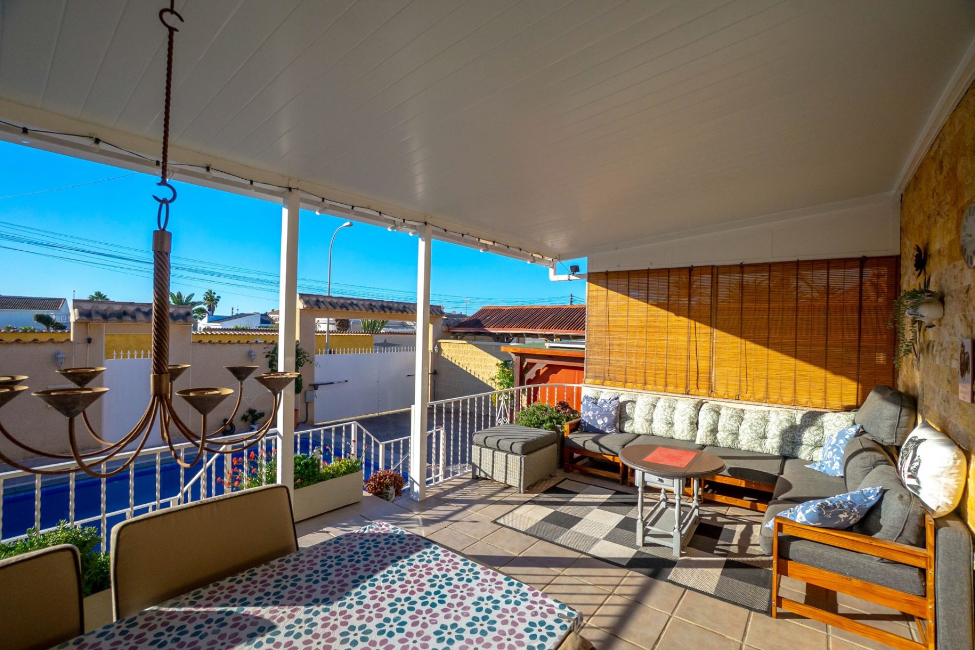 Herverkoop - Villa -
Torrevieja - El Chaparral