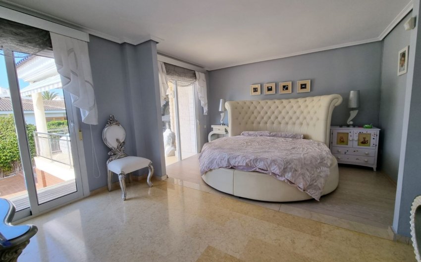 Herverkoop - Villa -
Torrevieja - La Mata