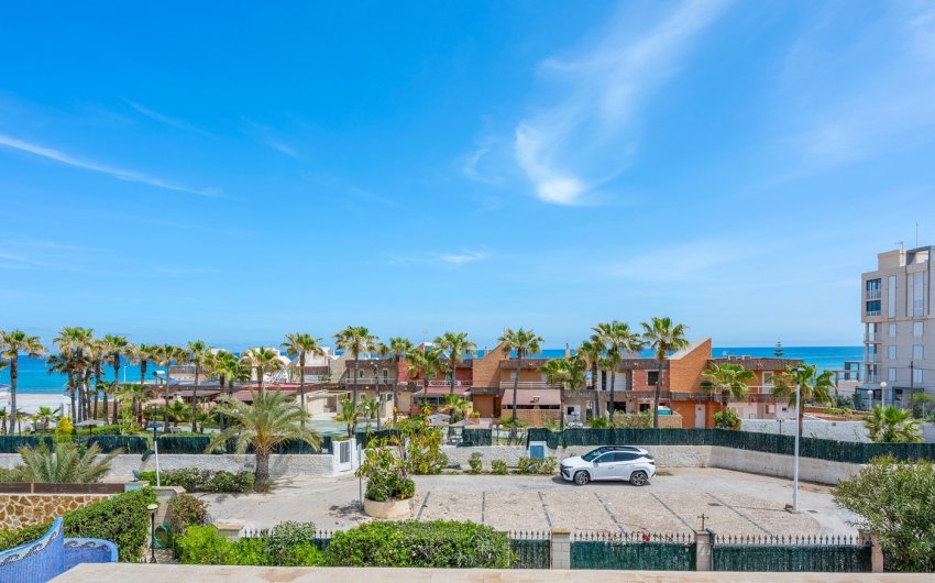 Herverkoop - Villa -
Torrevieja - La Mata