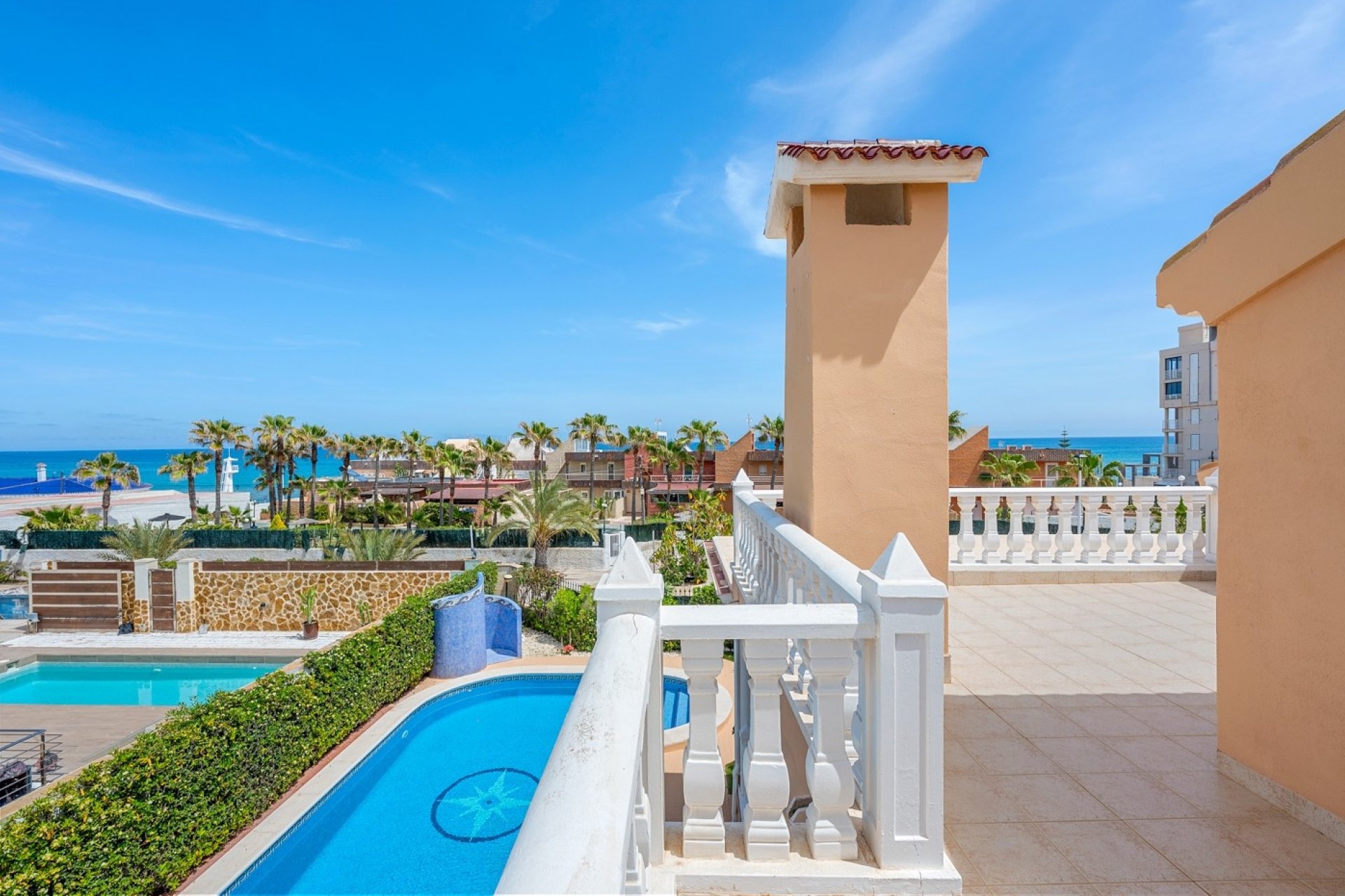 Herverkoop - Villa -
Torrevieja - La Mata