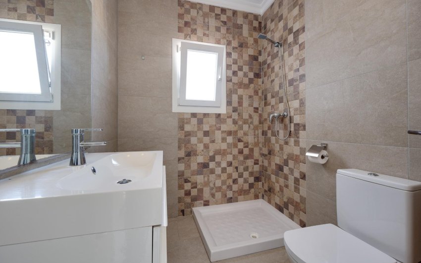 Herverkoop - Villa -
Torrevieja - La Siesta - El Salado - Torreta