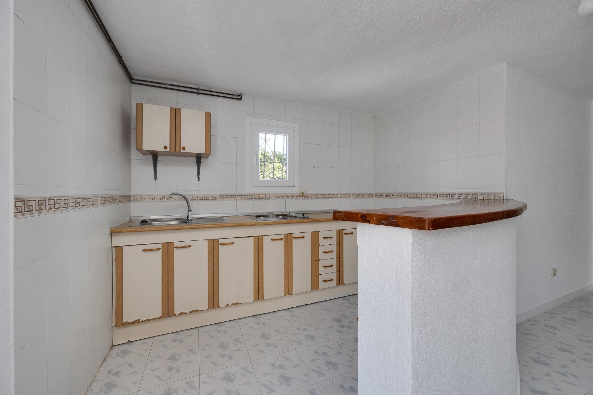 Herverkoop - Villa -
Torrevieja - La Siesta - El Salado - Torreta
