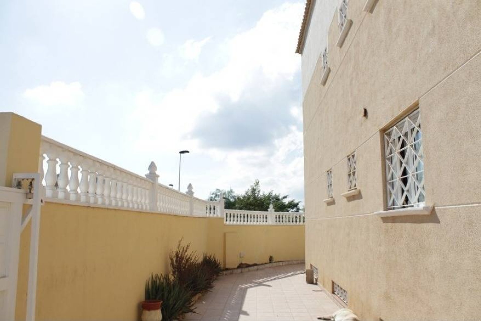 Herverkoop - Villa -
Torrevieja - La Siesta - El Salado - Torreta
