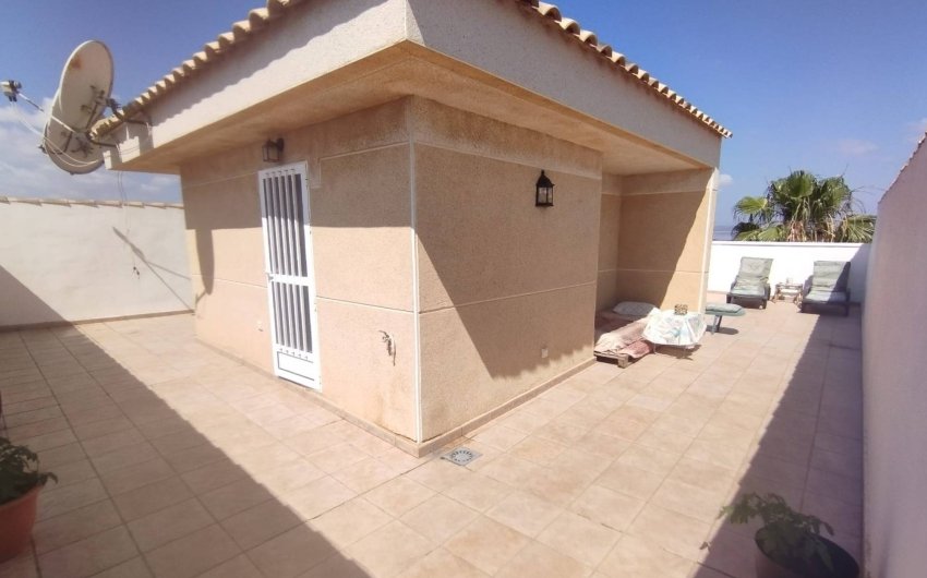 Herverkoop - Villa -
Torrevieja - La Siesta - El Salado - Torreta