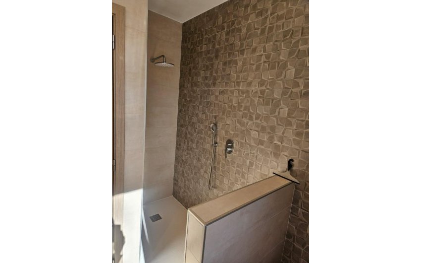 Herverkoop - Villa -
Torrevieja - La Siesta - El Salado - Torreta