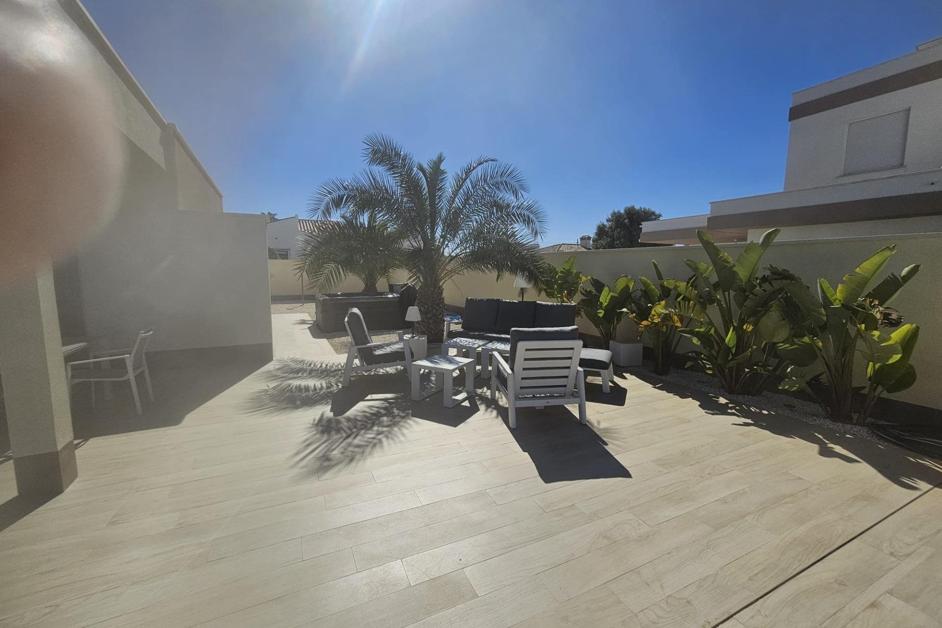 Herverkoop - Villa -
Torrevieja - La Siesta - El Salado - Torreta