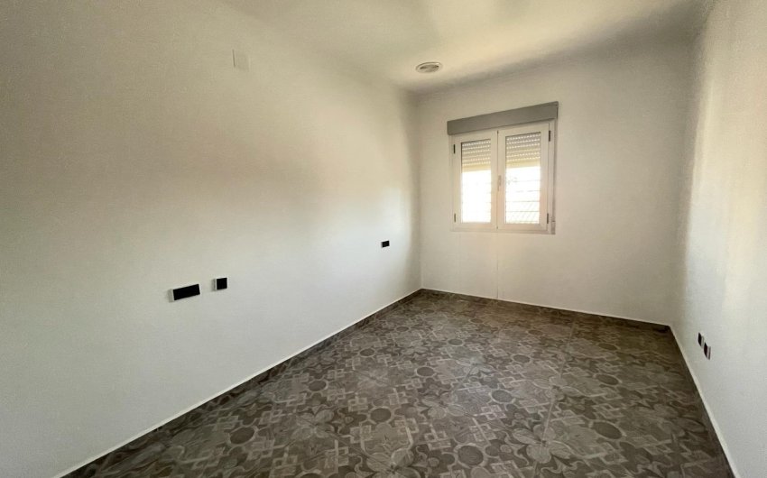 Herverkoop - Villa -
Torrevieja - La Siesta - El Salado - Torreta