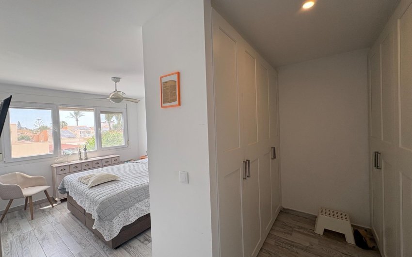 Herverkoop - Villa -
Torrevieja - La Siesta - El Salado - Torreta