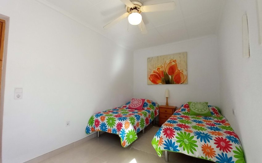 Herverkoop - Villa -
Torrevieja - La Siesta