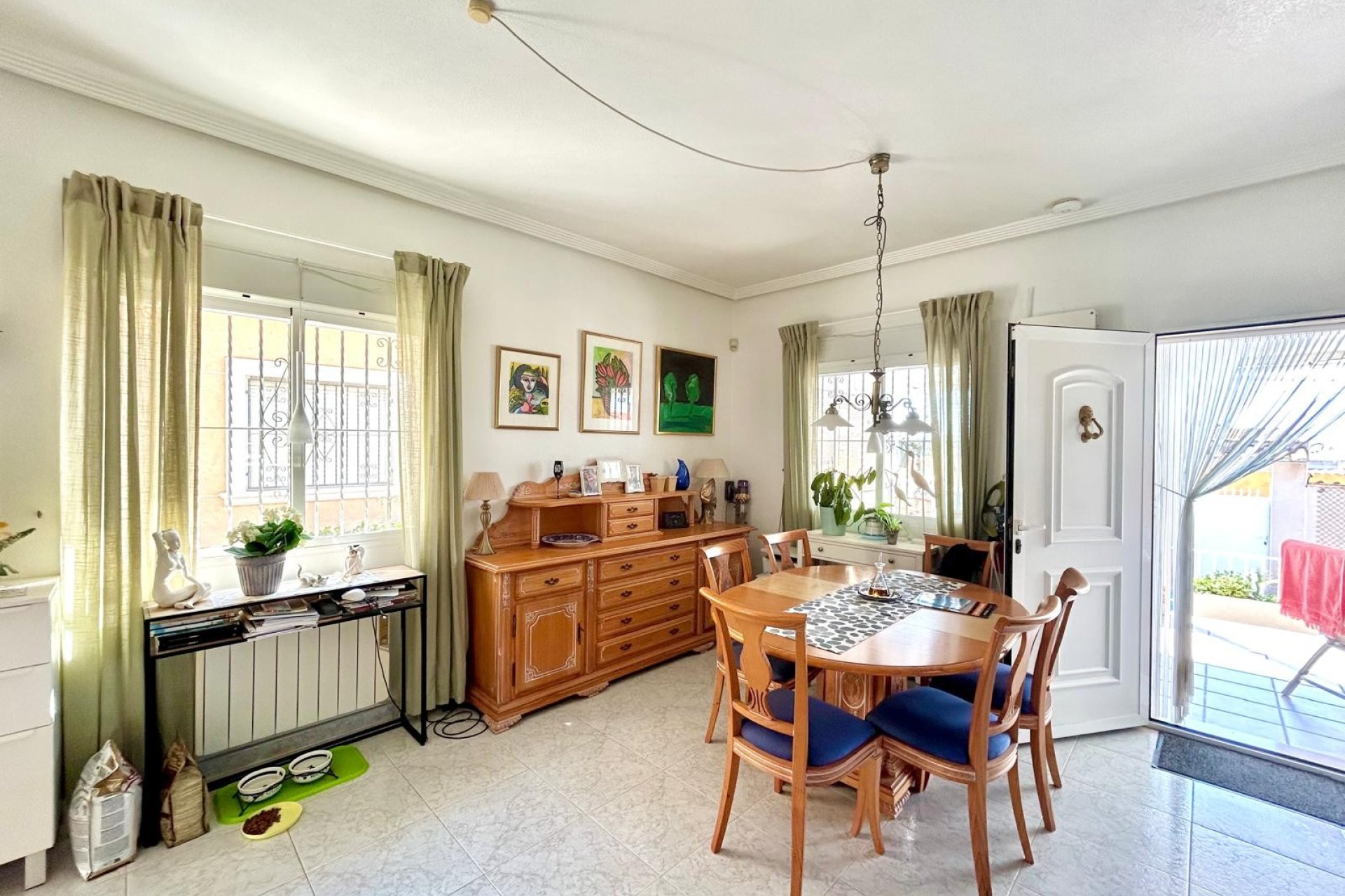 Herverkoop - Villa -
Torrevieja - La Siesta