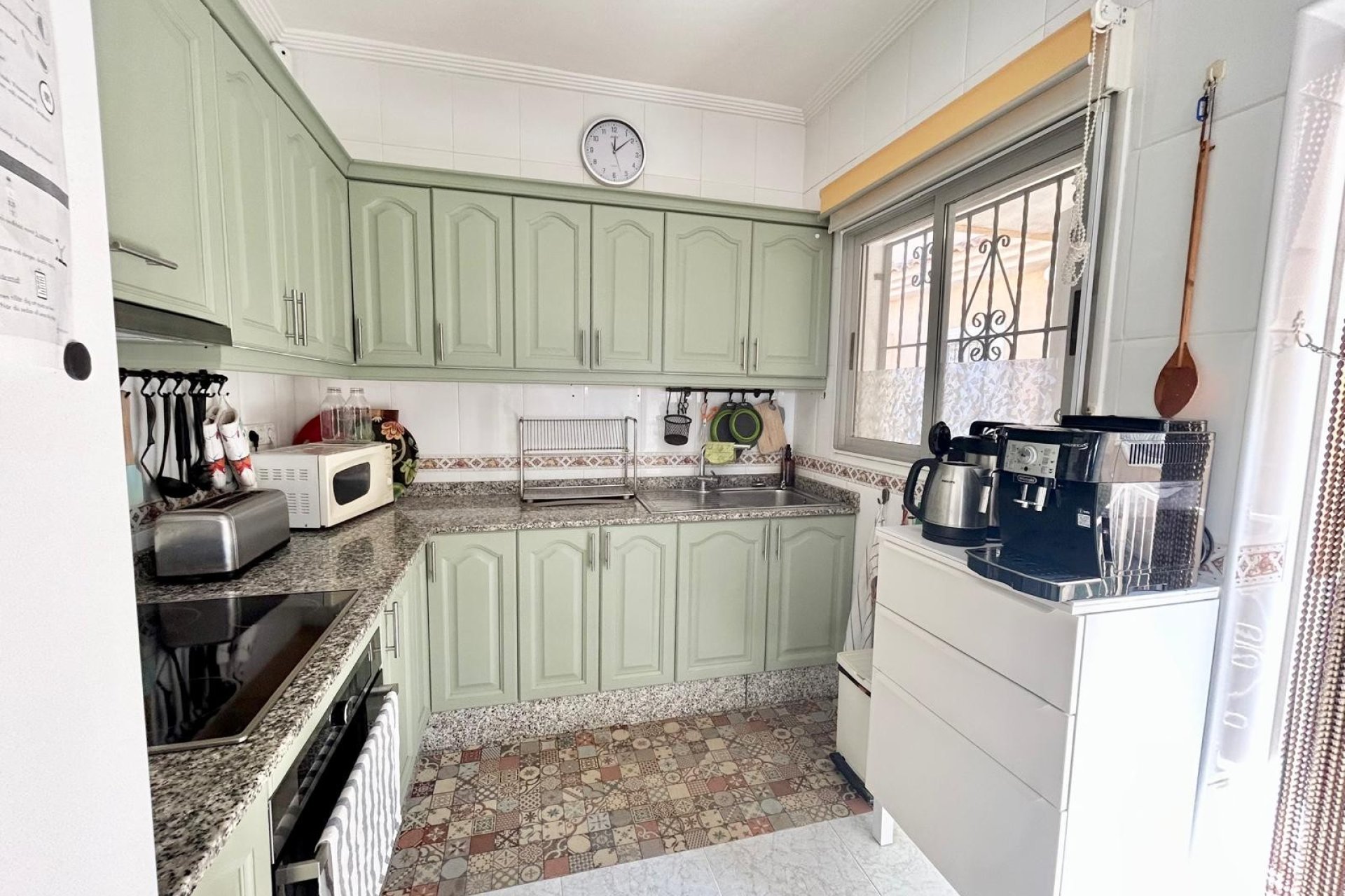 Herverkoop - Villa -
Torrevieja - La Siesta