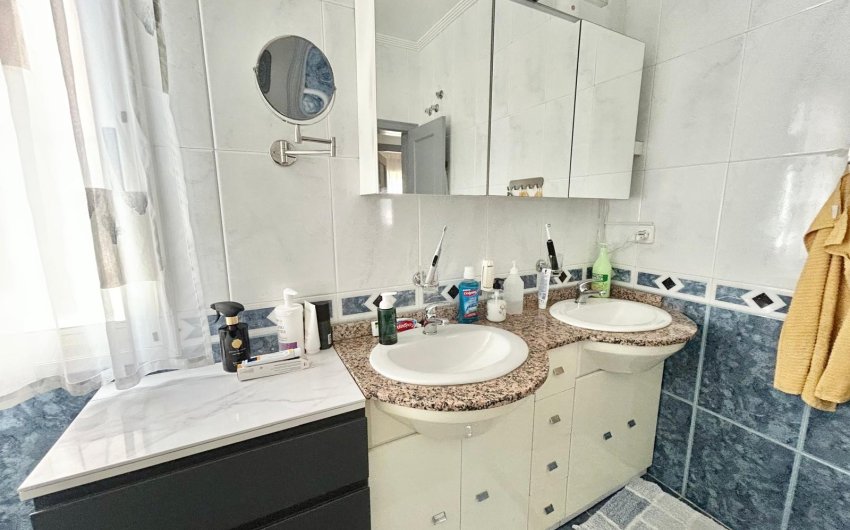 Herverkoop - Villa -
Torrevieja - La Siesta