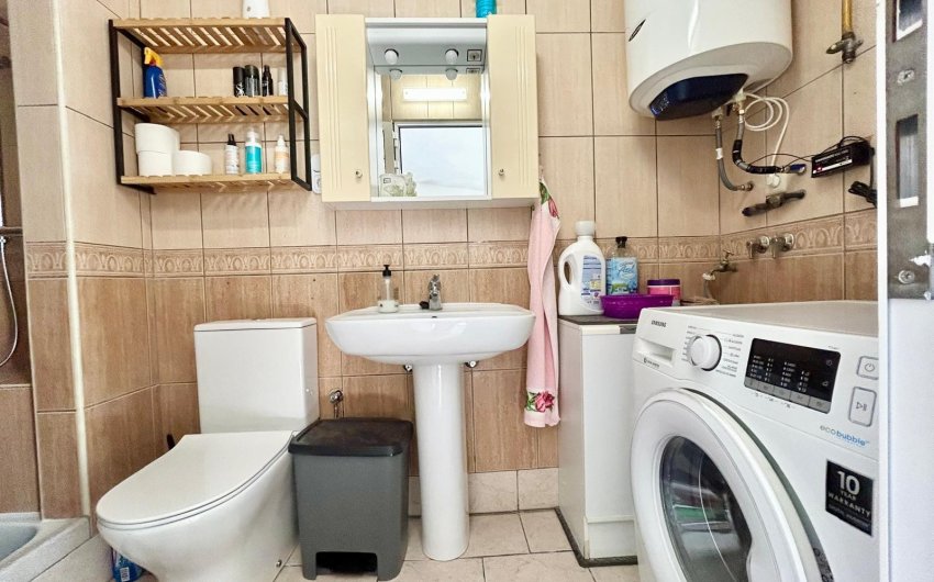 Herverkoop - Villa -
Torrevieja - La Siesta