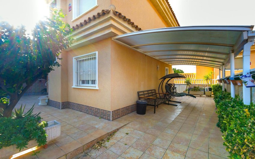 Herverkoop - Villa -
Torrevieja - Los Balcones - Los Altos del Edén