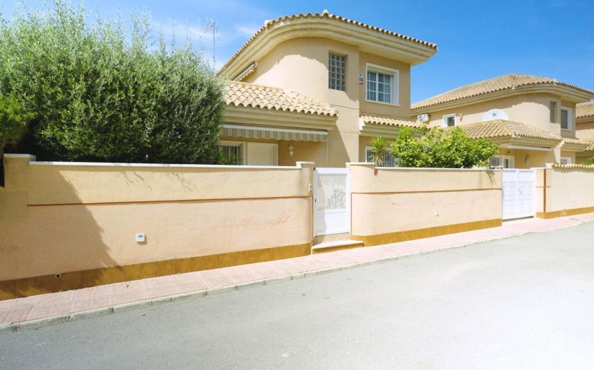 Herverkoop - Villa -
Torrevieja - Los Balcones - Los Altos del Edén