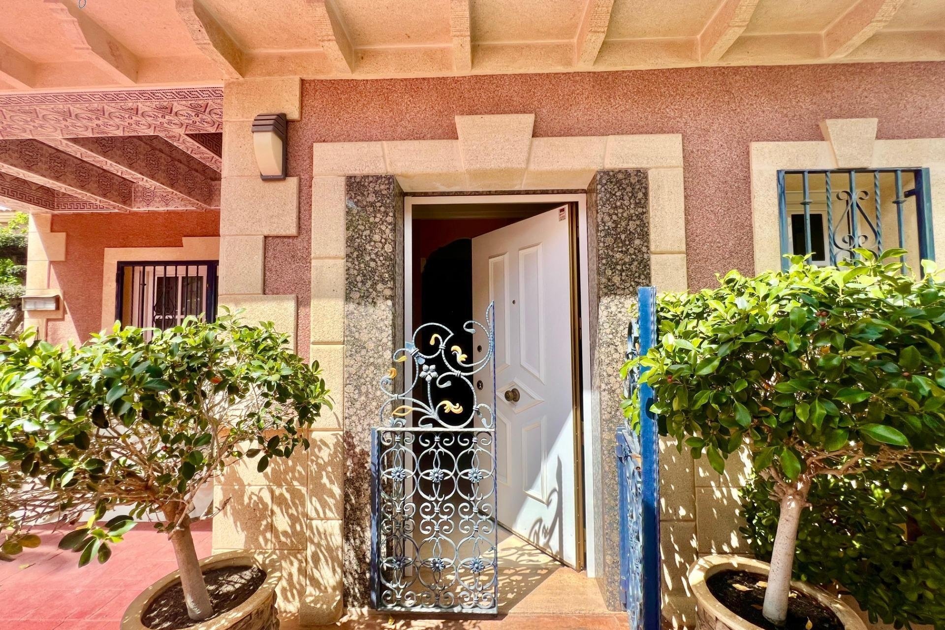 Herverkoop - Villa -
Torrevieja - Los Balcones - Los Altos del Edén