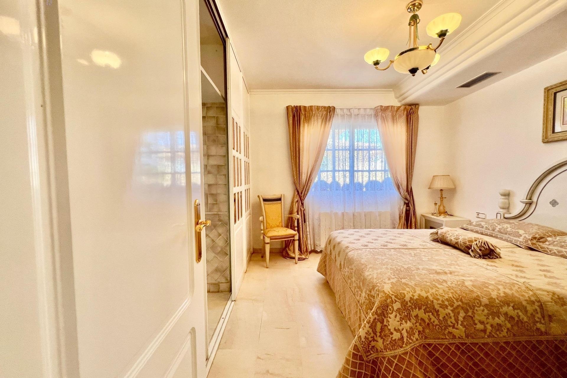 Herverkoop - Villa -
Torrevieja - Los Balcones - Los Altos del Edén