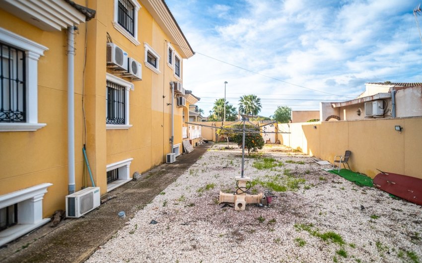 Herverkoop - Villa -
Torrevieja - LOS BALCONES - LOS ALTOS